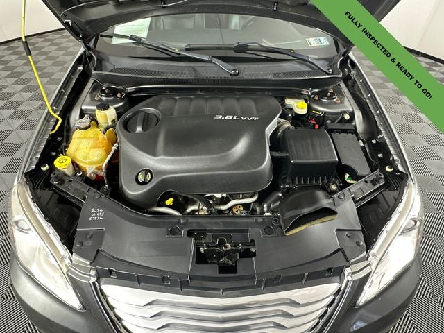 2011 Chrysler 200 Limited