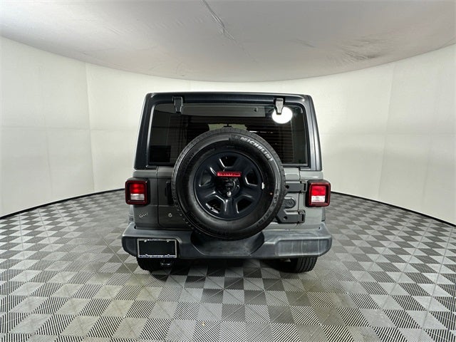 2022 Jeep Wrangler Unlimited Sport