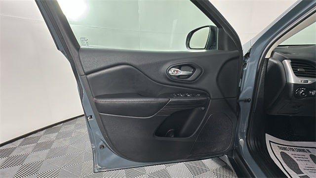 2014 Jeep Cherokee Trailhawk