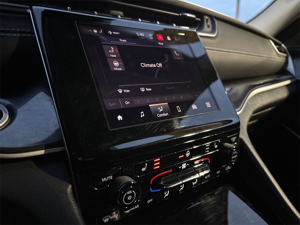 2022 Jeep Grand Cherokee L Laredo