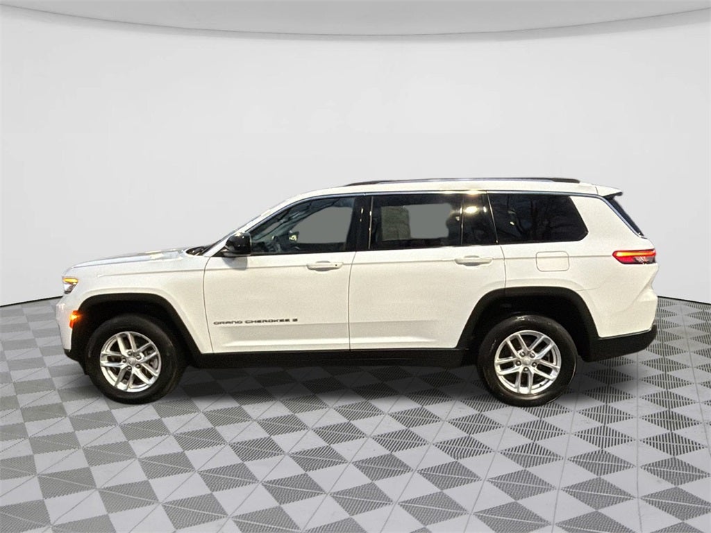 2022 Jeep Grand Cherokee L Laredo