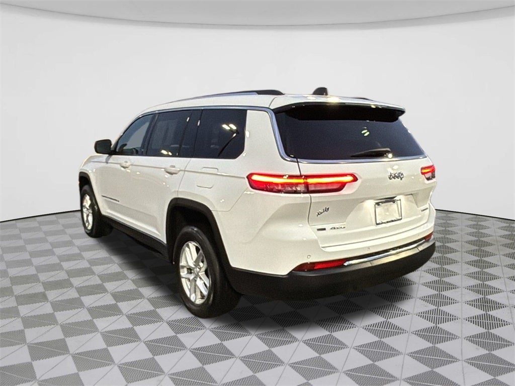 2022 Jeep Grand Cherokee L Laredo