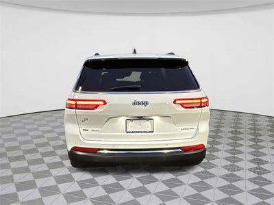 2022 Jeep Grand Cherokee L Laredo