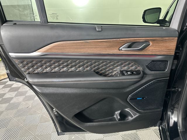 2021 Jeep Grand Cherokee L Summit