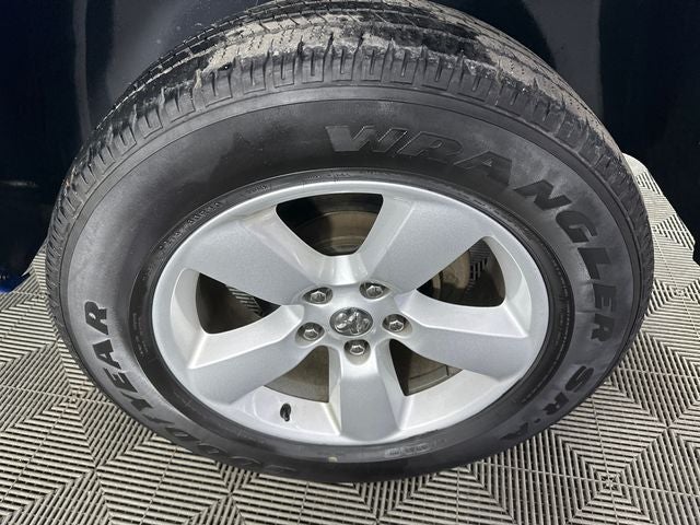 2024 RAM 1500 Classic SLT