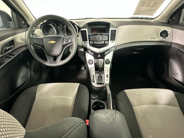 2011 Chevrolet Cruze LS