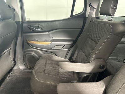 2017 GMC Acadia SLE-2