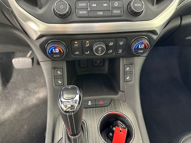 2017 GMC Acadia SLT-1