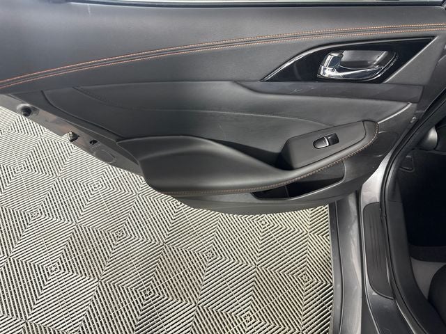 2023 Nissan Maxima SR