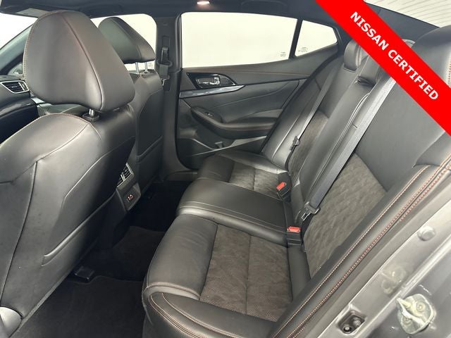 2023 Nissan Maxima SR