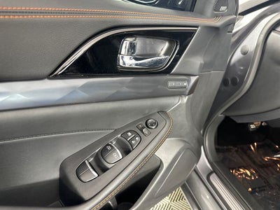 2023 Nissan Maxima SR