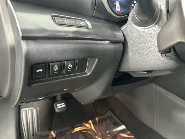 2023 Nissan Maxima SR