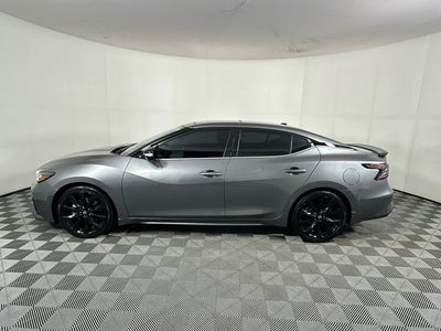 2023 Nissan Maxima SR