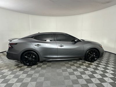 2023 Nissan Maxima SR