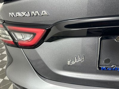 2023 Nissan Maxima SR