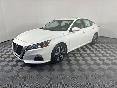 2022 Nissan Altima 2.5 SV Premium Package