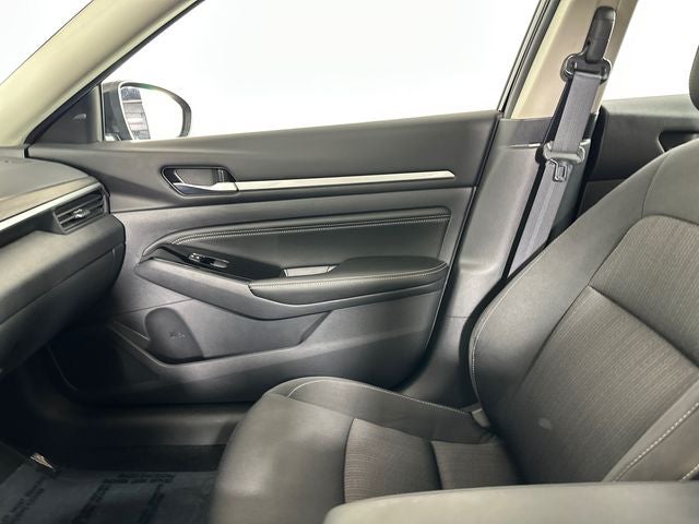 2023 Nissan Altima 2.5 SV Premium Package