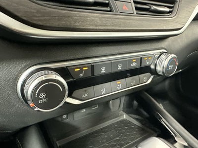 2023 Nissan Altima 2.5 SV Premium Package