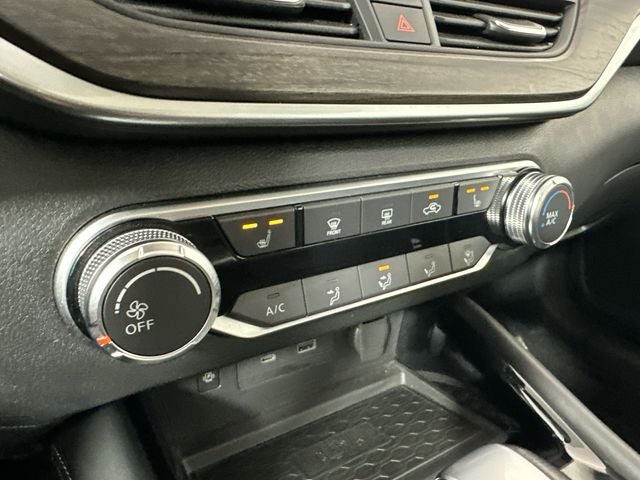 2023 Nissan Altima 2.5 SV Premium Package