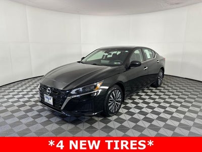 2023 Nissan Altima 2.5 SV Premium Package