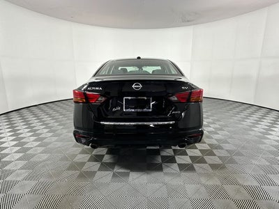 2023 Nissan Altima 2.5 SV Premium Package