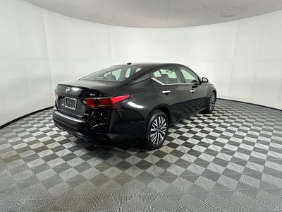 2023 Nissan Altima 2.5 SV Premium Package