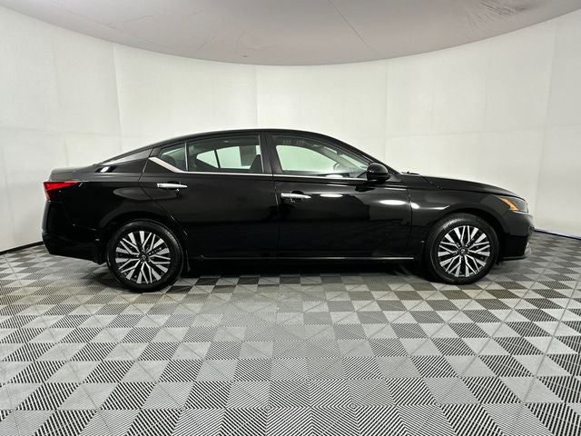 2023 Nissan Altima 2.5 SV Premium Package