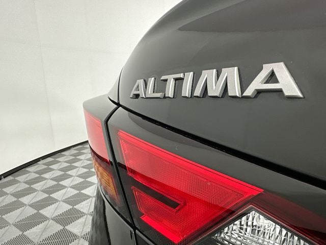 2023 Nissan Altima 2.5 SV Premium Package