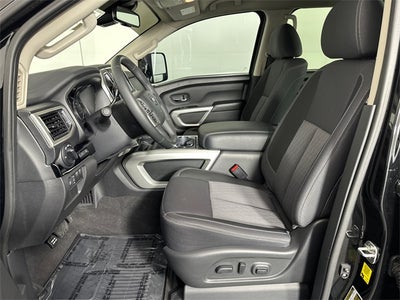 2021 Nissan Titan SV Convenience Package