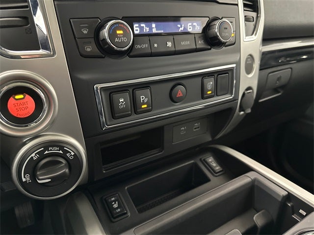 2021 Nissan Titan SV Convenience Package