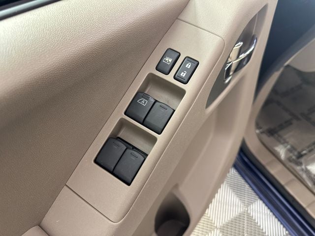 2011 Nissan Frontier SV