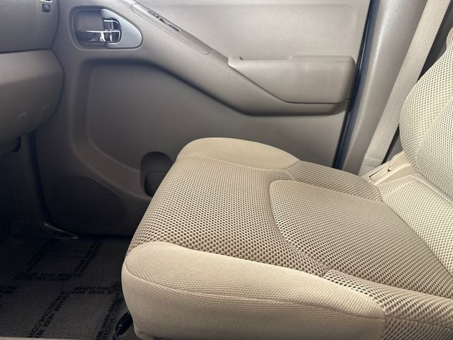 2011 Nissan Frontier SV