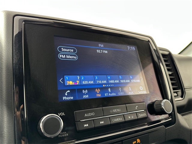 2023 Nissan Frontier SV Midnight Edition & Technology Package