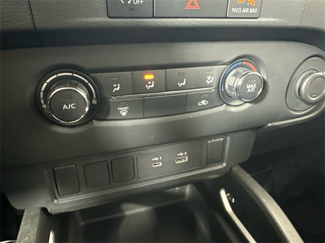 2024 Nissan Frontier SV