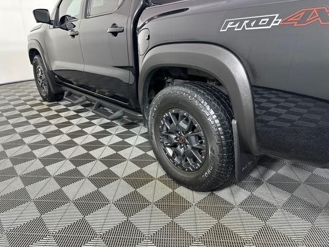 2023 Nissan Frontier PRO-4X Convenience, Premium & Technology Package