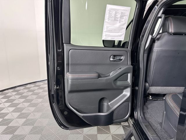 2023 Nissan Frontier PRO-4X Convenience, Premium & Technology Package