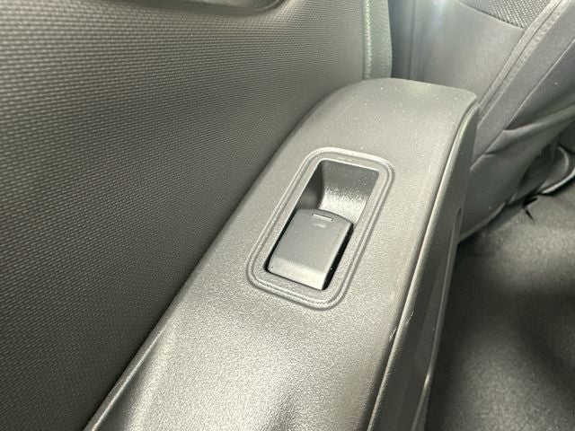 2022 Nissan Frontier SV Technology Package