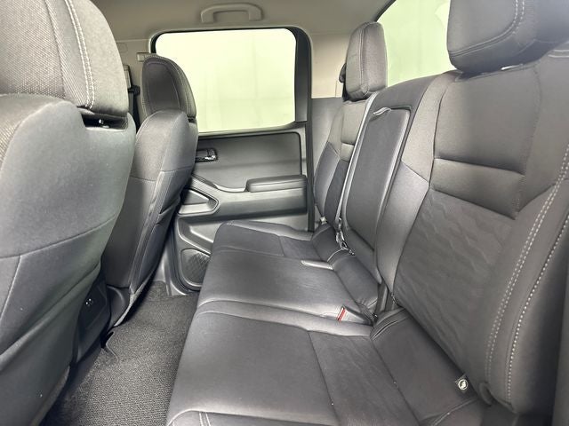 2022 Nissan Frontier SV Technology Package