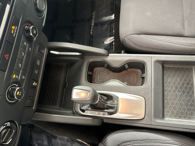 2022 Nissan Frontier SV Technology Package