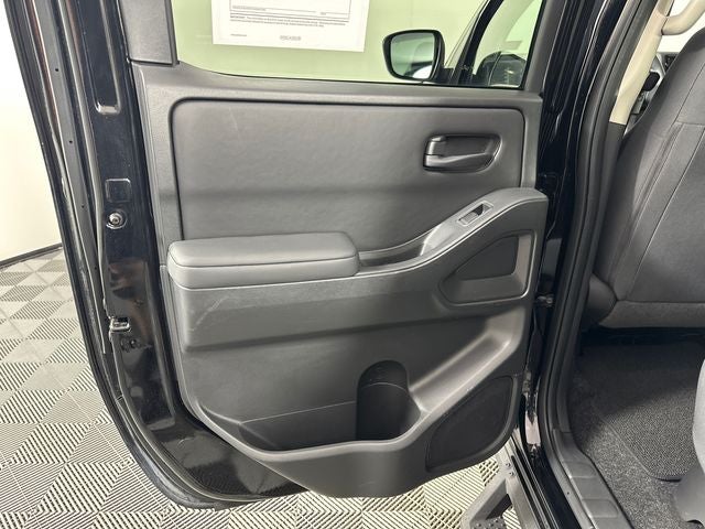 2022 Nissan Frontier S Technology Package