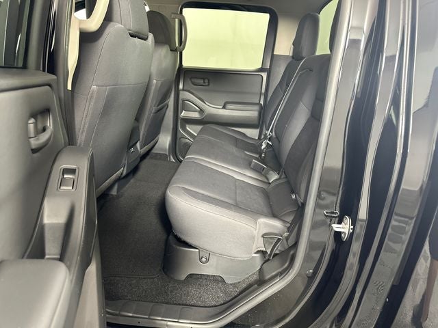 2022 Nissan Frontier S Technology Package