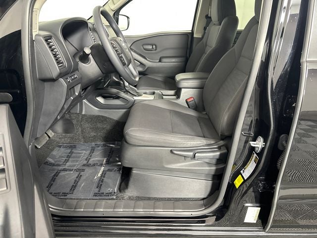 2022 Nissan Frontier S Technology Package