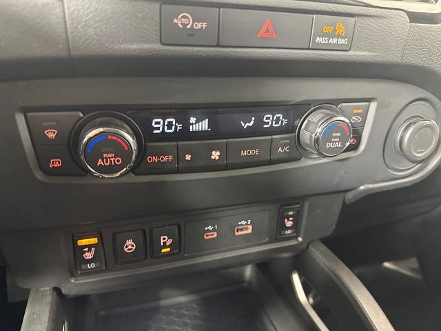 2023 Nissan Frontier SV