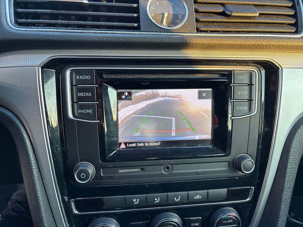 2017 Volkswagen Passat 1.8T S