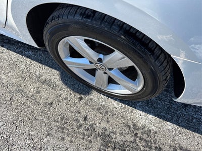 2014 Volkswagen Passat 1.8T Wolfsburg Edition