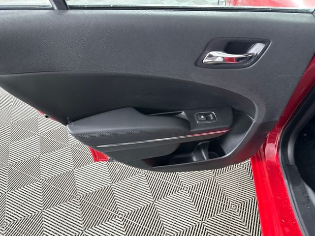 2012 Dodge Charger SE