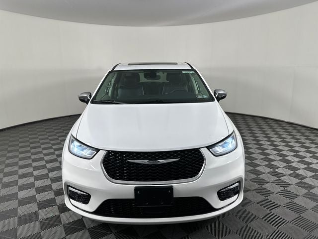 2023 Chrysler Pacifica Hybrid Limited