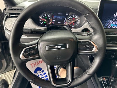 2023 Jeep Compass Latitude Lux