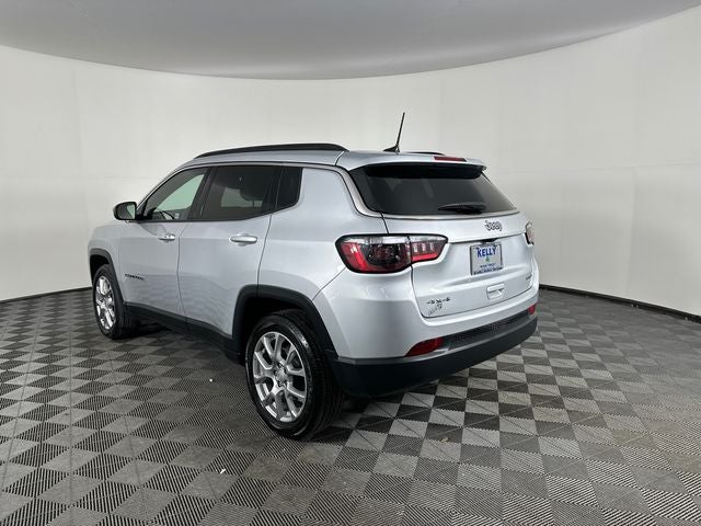2024 Jeep Compass Latitude Lux