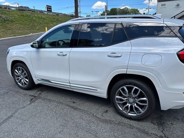 2023 GMC Terrain Denali